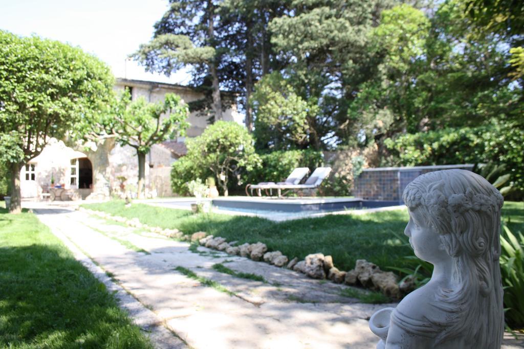 L'Abri Du Poete Besse-sur-Issole Exterior foto